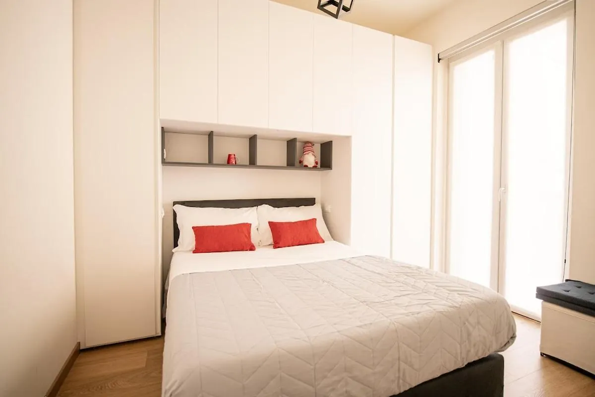 Suite Citylife Duomo - Milan - 13 Minutes From The Duomo Lejlighed